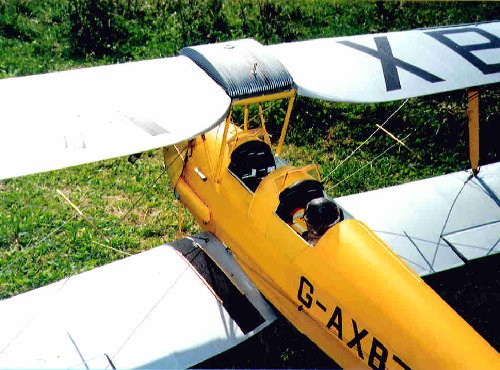 de havilland 82a tiger moth radio controlled scale model aircraft